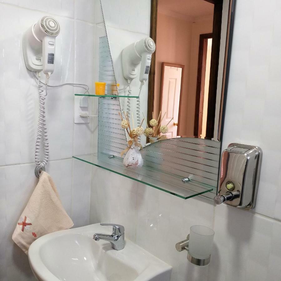 פורטו נטאלס Cabanas Cerro Zapata מראה חיצוני תמונה